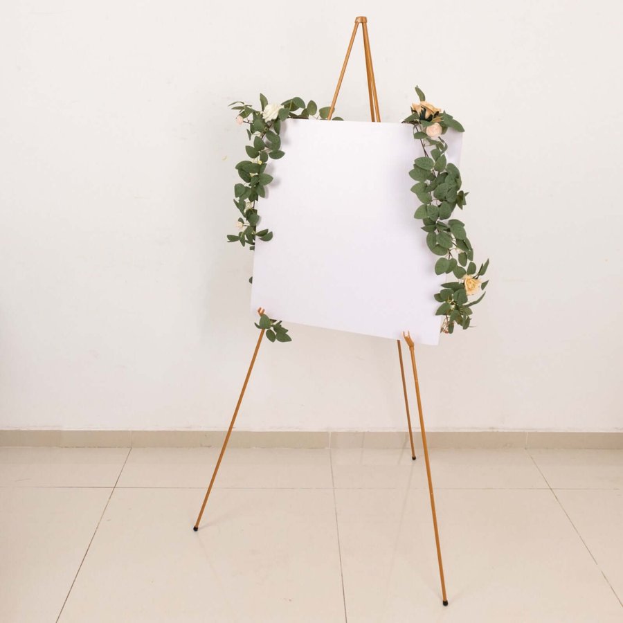 Welcome-sign easel — product style reference